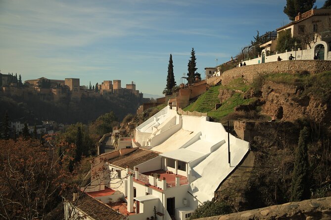 Albaicin & Sacramonte Electric Bike Tour in Granada - Riding through the Albayzin’s narrow lanes