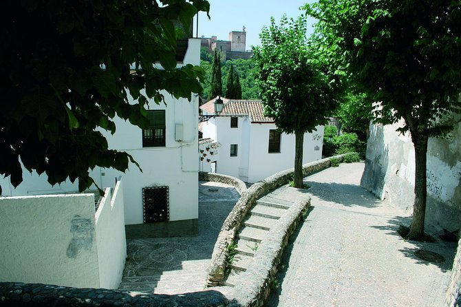 Albayzín y Sacromonte, Unesco Heritage Neighborhoods - San Nicolás and San Cristóbal: The Big View Stops