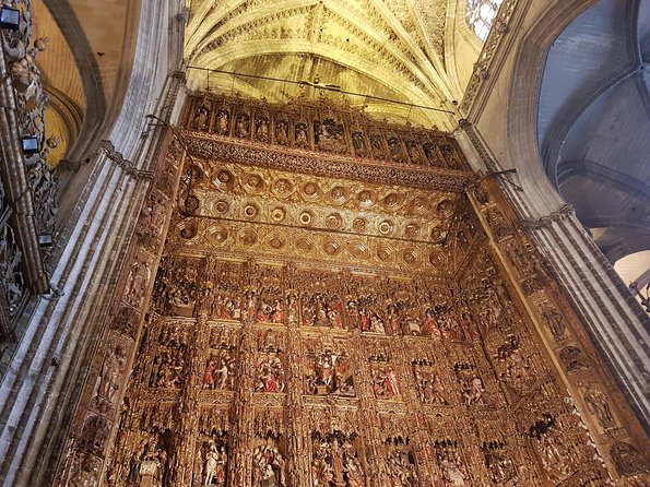 Alcazar and Cathedral of Seville Tour with Skip the Line Tickets - The Royal Alcazar: palaces with more than one identity