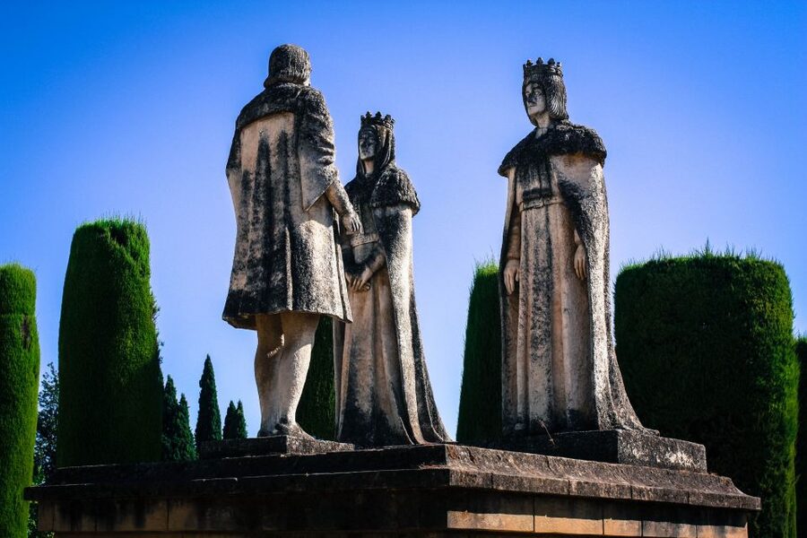Alcazar of Cordoba Entry Ticket and Guided Tour - Patio Morisco and its Moorish details