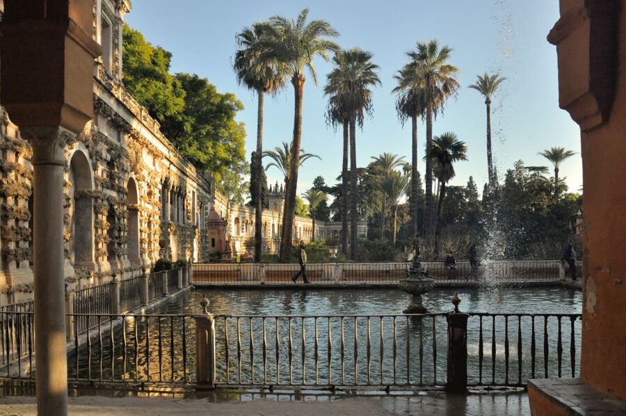 Alcázar of Seville Skip-the-Line Tickets and Guided Tour - Moorish courtyards and royal rooms
