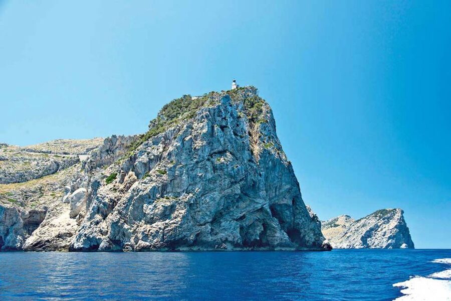 Alcudia: Boat Trip to Cap de Formentor and Formentor - Cap de Formentor and the famous lighthouse