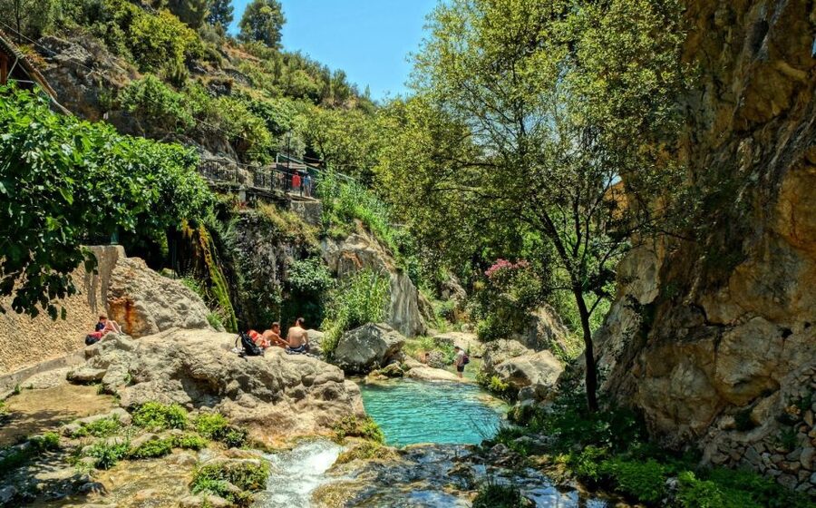 Algar Waterfalls Coach Trip - From Albir & Benidorm - Crowds, shade, and the best way to use your time