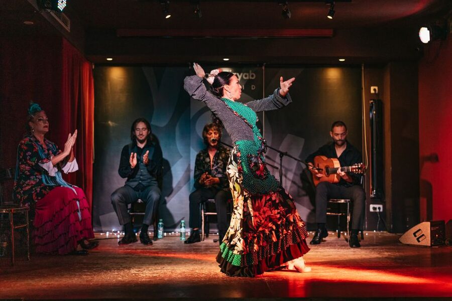 "Algarabía": Flamenco Show at Café Ziryab. Madrid - Atmosphere, service, and the feeling of a local café