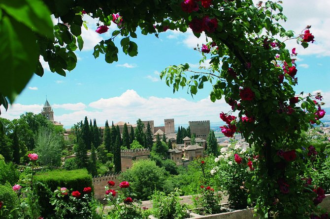 Alhambra and Generalife Skip-the-Line Ticket with Guide - Alcazaba: The Oldest Fortified Section