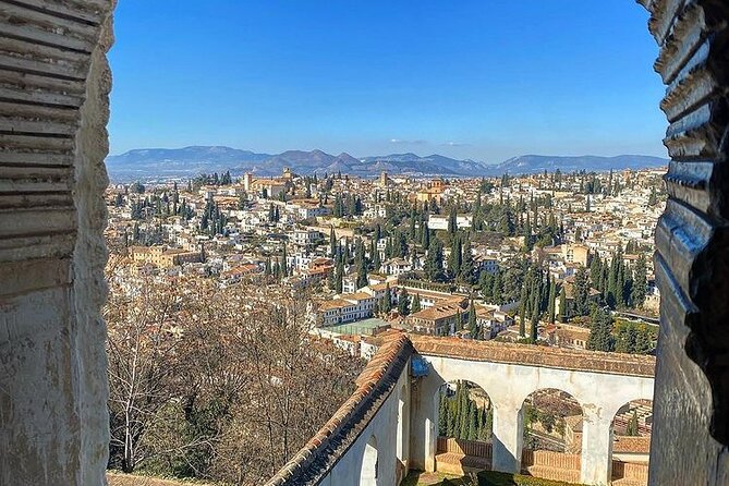Alhambra Experience – Explore Nasrid Palaces & Generalife Gardens - Who will get the most from this experience?