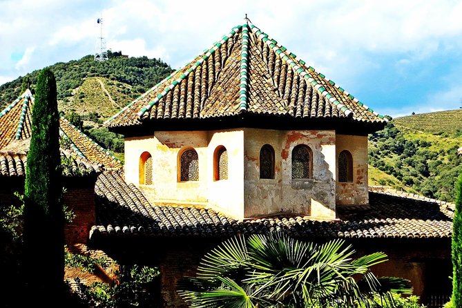 Alhambra & Generalife Skip the Line Premium Tour including Nasrid Palaces - The $83.44 price: fair value or too much?