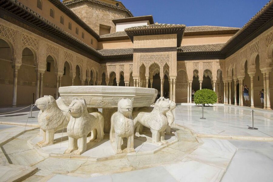 Alhambra & Generalife Tour including Transport & Admission - Practical preparation for the visit