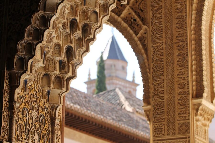 Alhambra: Guided Tour with Fast-Track Entry - The Nasrid Palaces: The Tour’s Main Event
