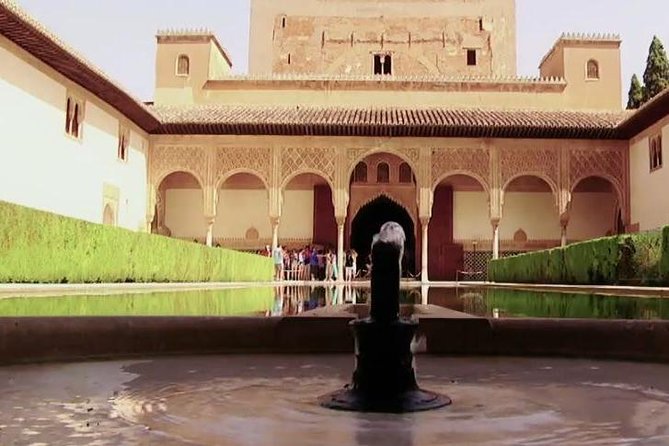 Alhambra Private/Small Group Tour & Nasrid Palaces Skip the Line - Timing problems you should take seriously