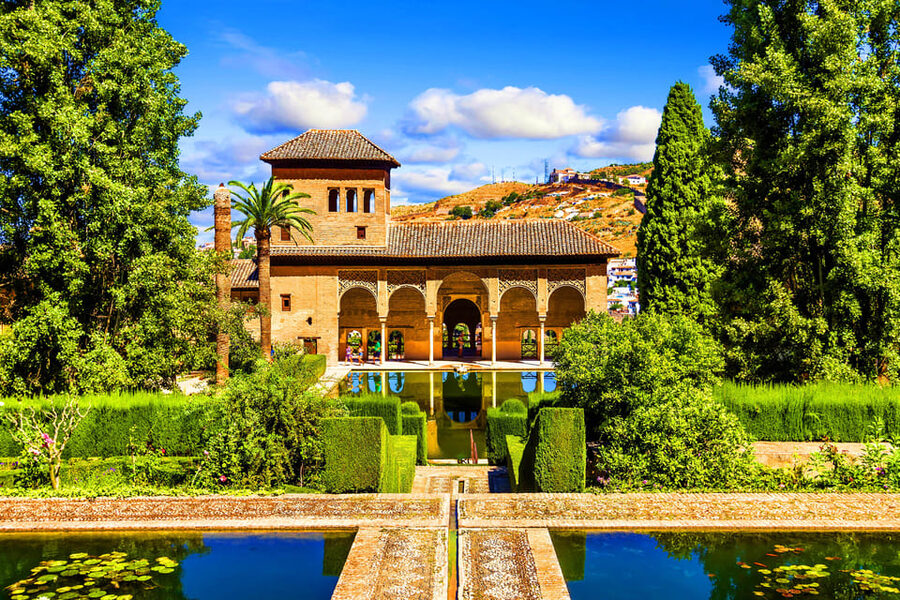 Alhambra: Ticket with Audioguide - Choosing the ticket with the Nasrid Palaces