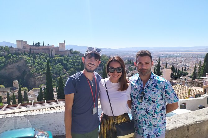 Alhambra with Nazaries Palaces Private Tour - Generalife gardens: the Sultan’s retreat