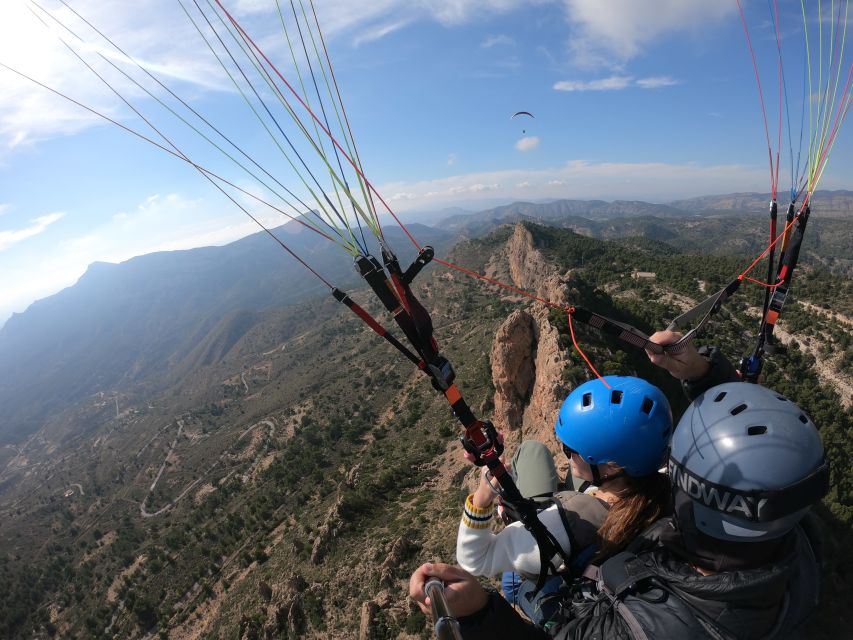 Alicante and Santa Pola: Tandem Paragliding Flight - Takeoff and the first minutes in the air