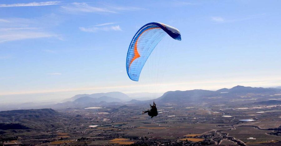 Alicante and Santa Pola: Tandem Paragliding Flight - Meeting in Agost and reaching the launch site