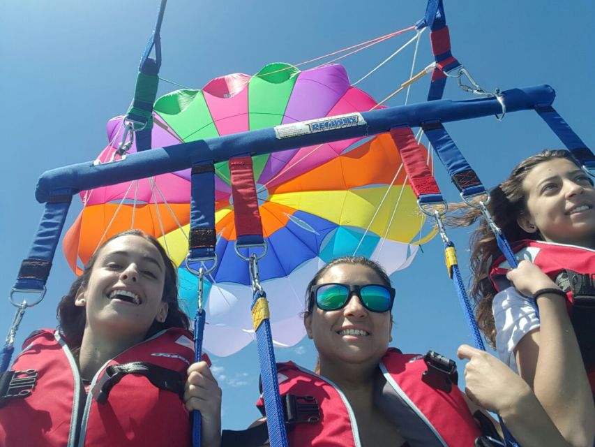 Alicante: Boat Trip and Parasailing Experience with Drink - Cruising out with music and sea air