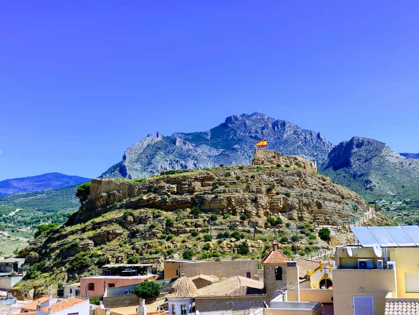 Alicante: Canelobre Caves & Busot Tour with Local Guide - Why this Alicante half-day tour works