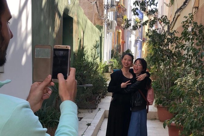 Alicante Historic Small Group Tour with Tapas Tasting - A quick route through Alicante’s character