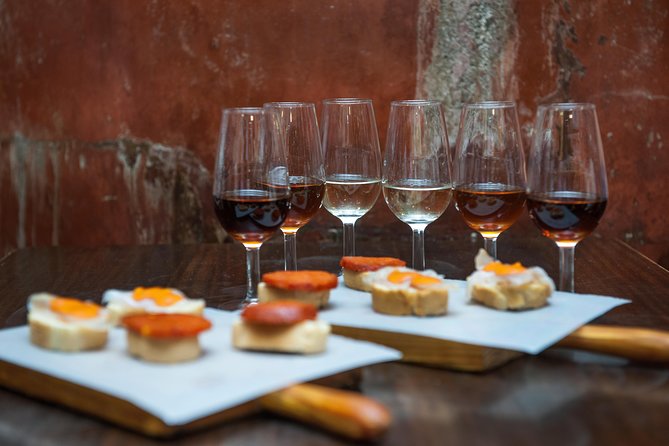 Authentic Flamenco Show with Tapas & Wine Guided Tour - The Express option versus the Classic option