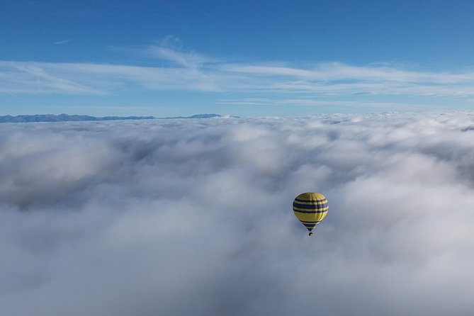 Balloon Ride over Catalonia with optional Pick-up from Barcelona - Why a balloon is a fine break from Barcelona