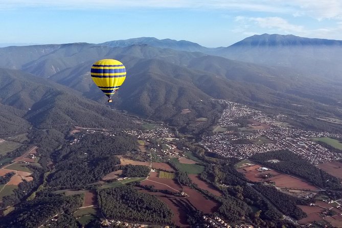 Balloon Ride over Catalonia with optional Pick-up from Barcelona - Weather, timing, and practical preparation