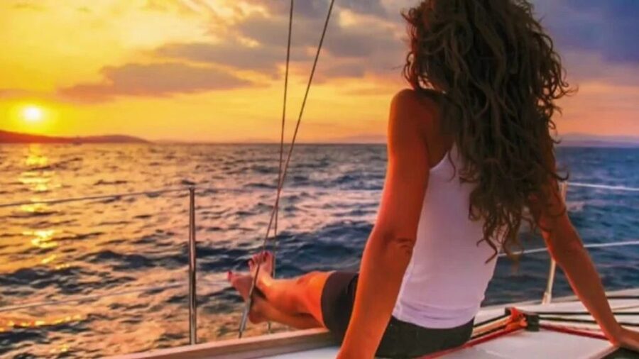 Barbate: Sunset Cruise with Glass of Cava - Leaving Barbate marina for the open coast
