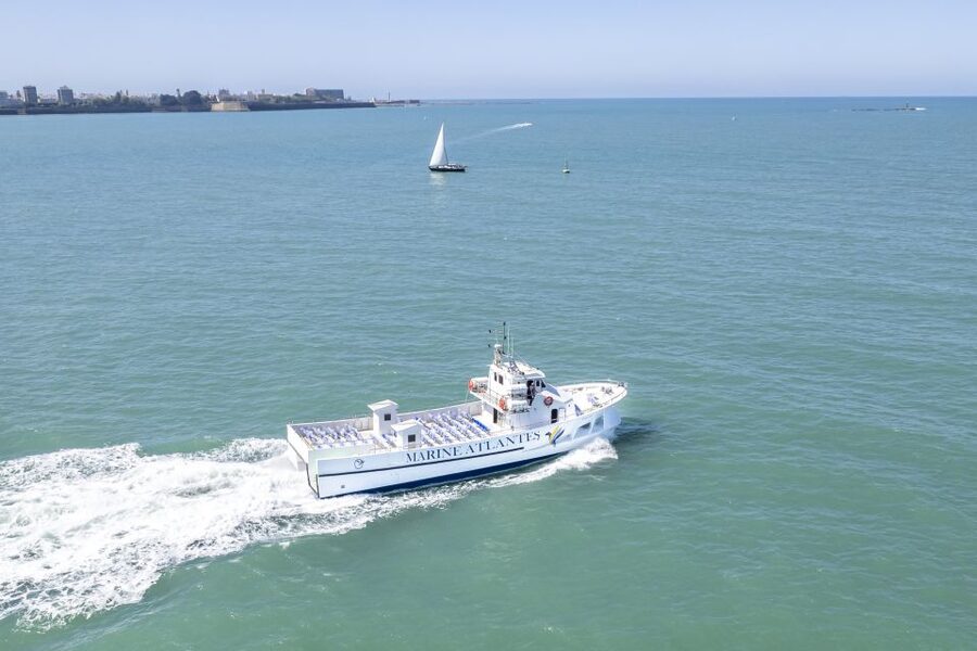 Barbate: Sunset Cruise with Glass of Cava - FAQ
