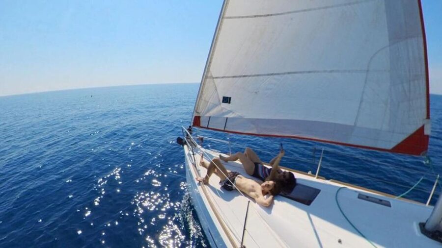 Barcelona: 2-Hour Sunset Sailboat Trip - What the $64 price really covers