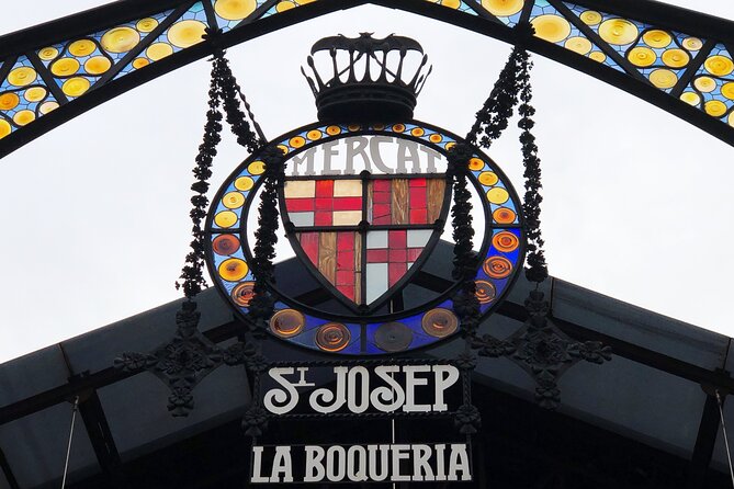 Barcelona all included: Sagrada, Park Güell, Montjuic & Gothic - Why this tour works for a first day in Barcelona