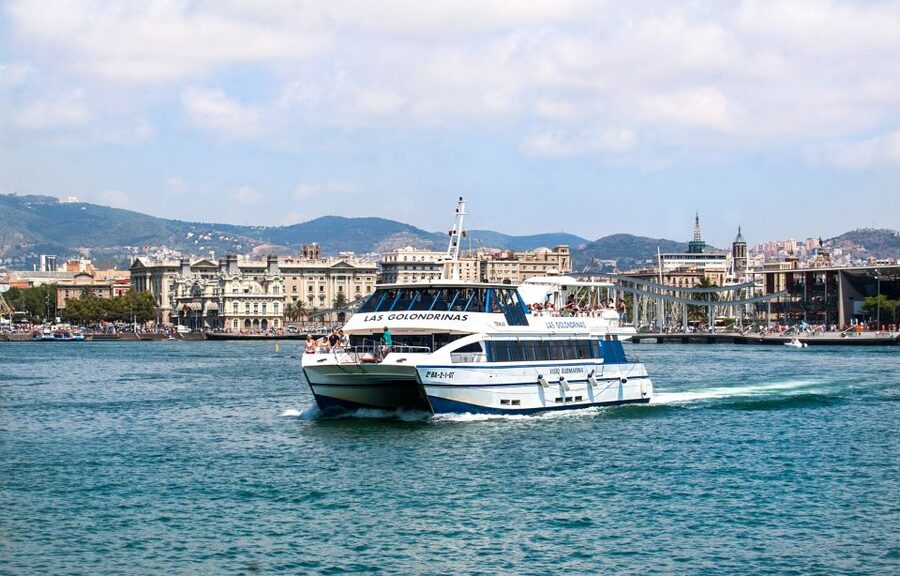 Barcelona: Boat Tour in Las Golondrinas - What you see from Portal de la Pau