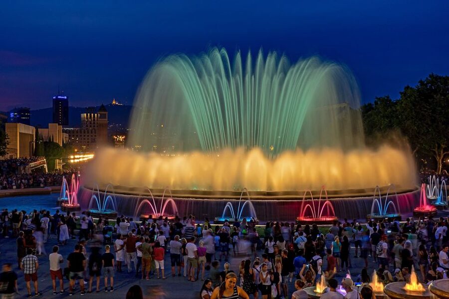 Barcelona Cable Car Sky Views, Magic Fountain & Castle Visit - From La Rambla to the Boqueria Market