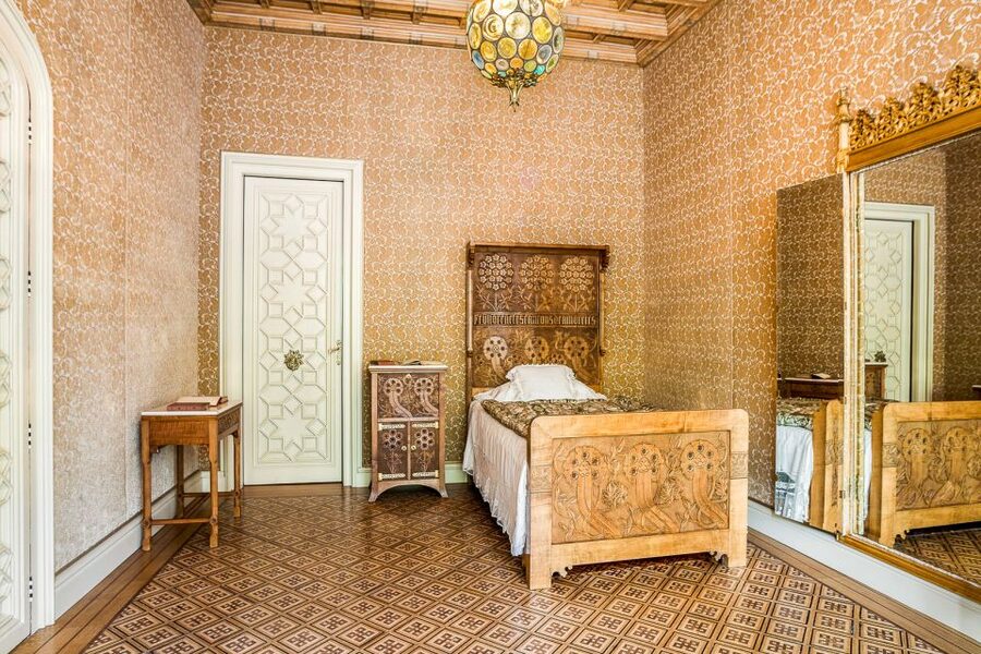 Barcelona: Casa Amatller Priority Entry Ticket - How this compares with Casa Batlló next door