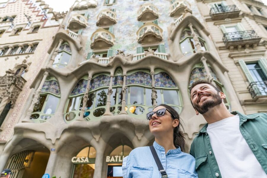 Barcelona: Casa Batlló Be The First Entry Ticket - Casa Batlló’s rooms and Gaudí’s playful design