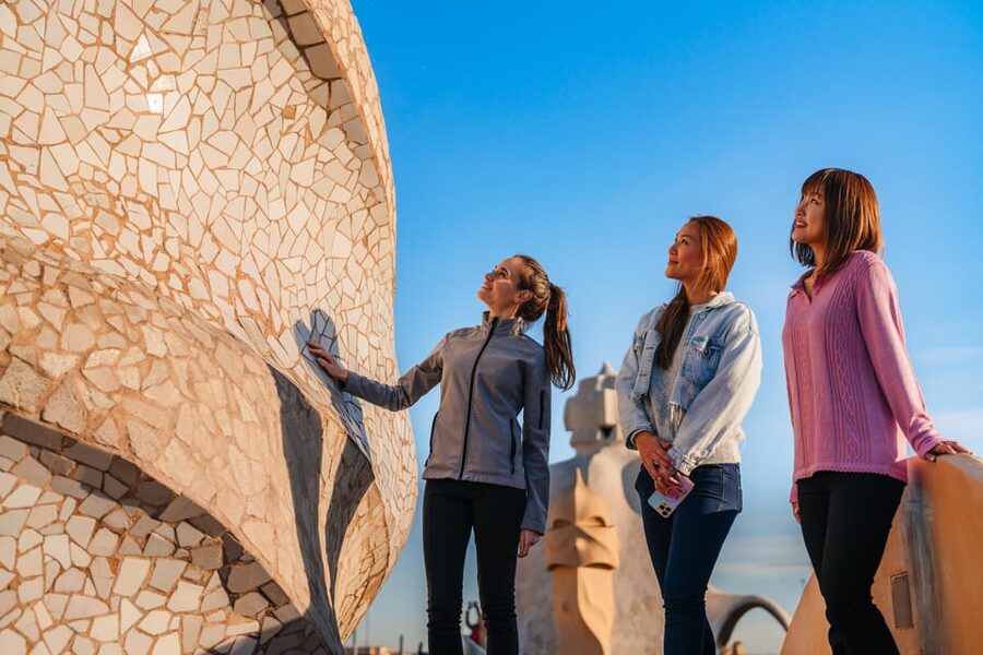 Barcelona: Casa Milà Early-Morning Access Guided Tour - The Flower and Butterfly Courtyards