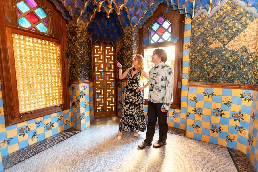 Barcelona: Casa Vicens, Pedrera, and Casa Batlló Guided Tour - Passeig de Gràcia and Barcelona’s Modernisme