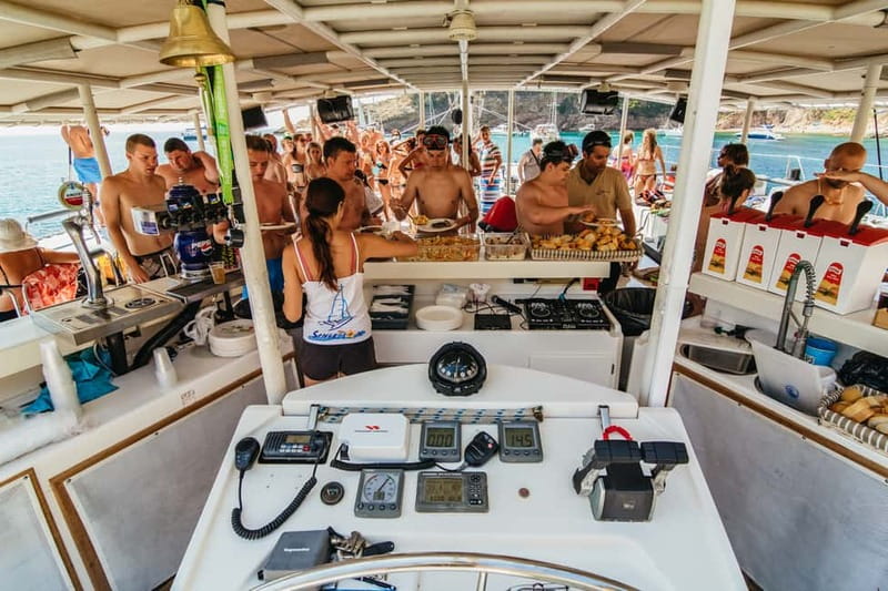 Barcelona: Catamaran Party Cruise with BBQ Meal - Finding the meeting point and getting ready