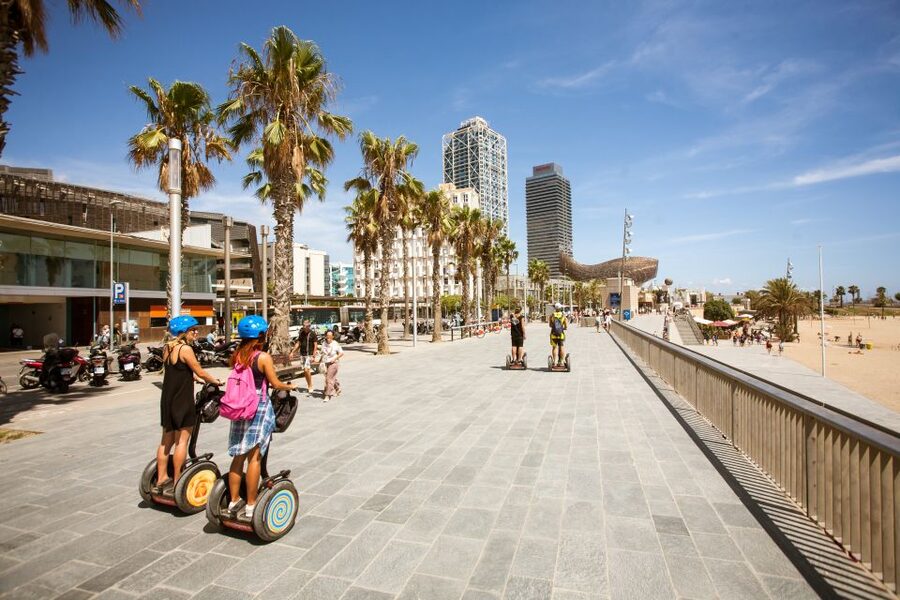 Barcelona: City Highlights Guided Segway Tour - Arc de Triomf and Ciutadella Park