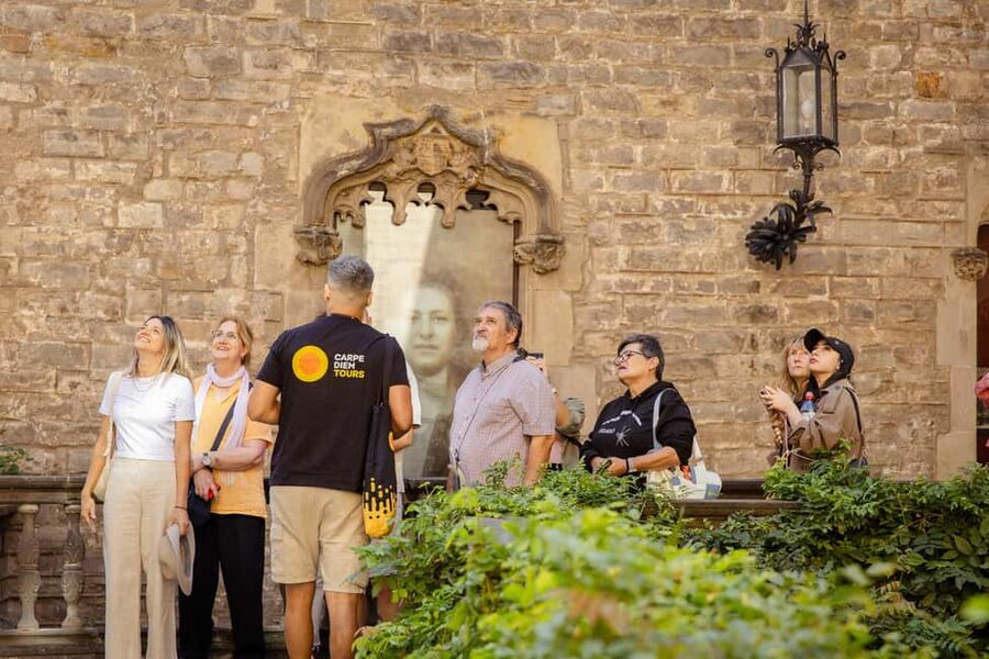 Barcelona: City Walking Tour with Local Guide - Why the Gothic Quarter works so well on foot