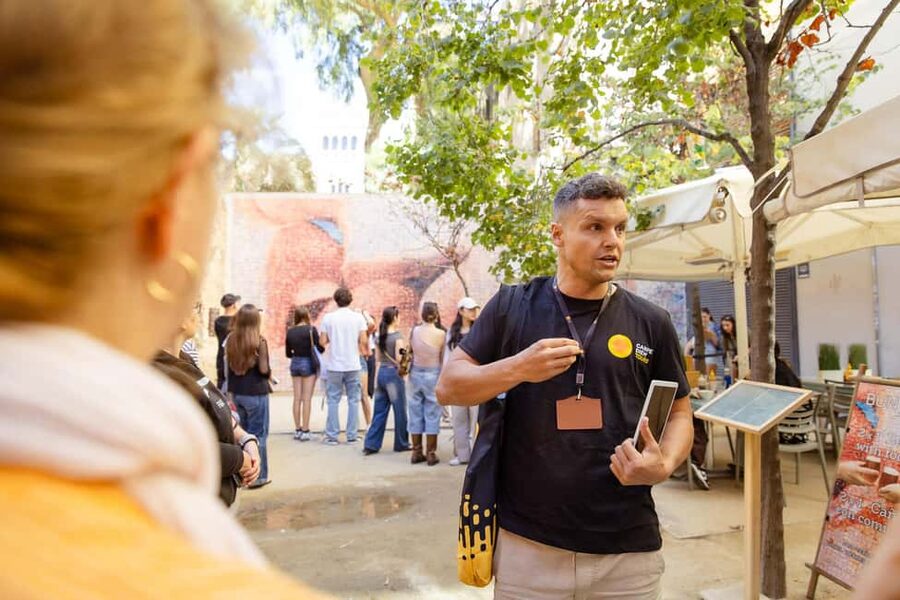 Barcelona: City Walking Tour with Local Guide - Els Quatre Gats and Barcelona’s artistic side