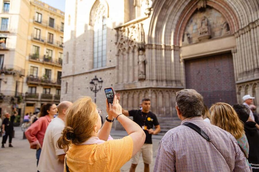 Barcelona: City Walking Tour with Local Guide - MUHBA El Call and Barcelona’s Jewish quarter