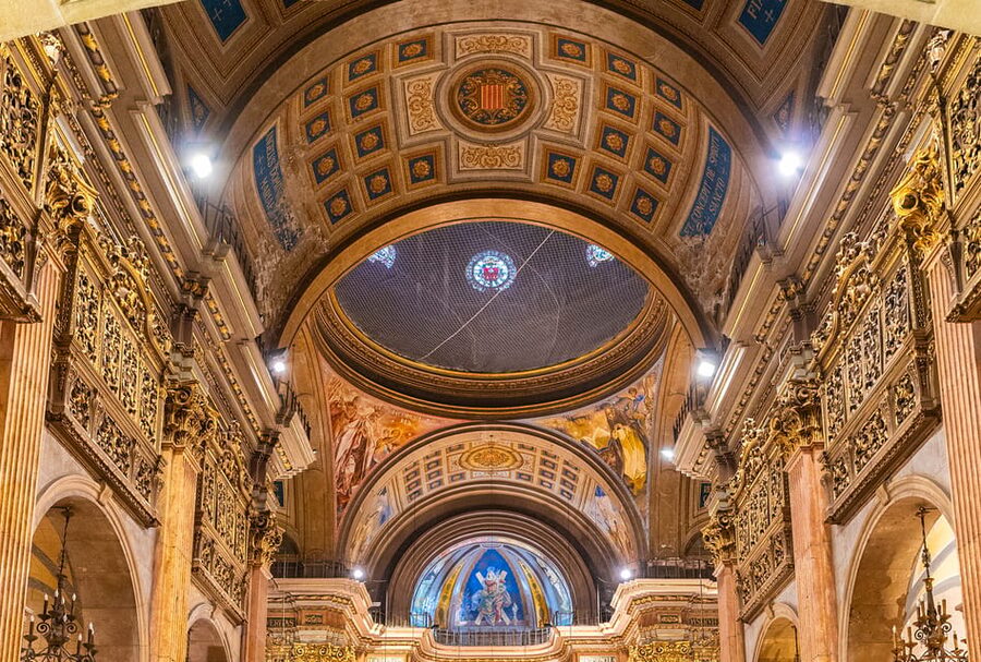 Barcelona: Classical Music Concert of Vivaldi, Mozart & More - Planning your evening around the performance