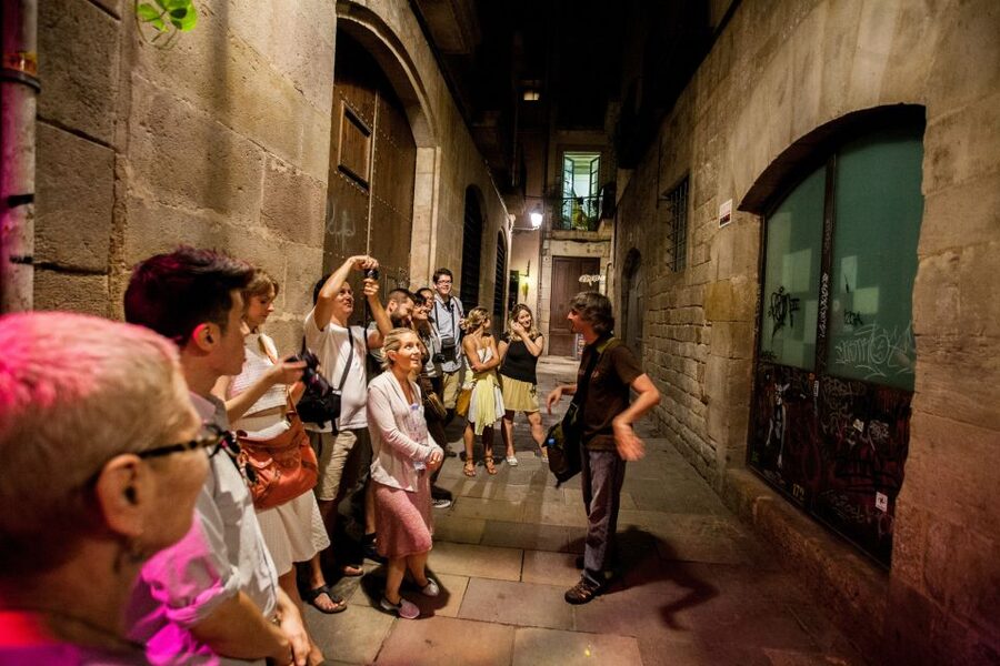 Barcelona: Dark History Night Walking Tour - Is $24 a fair price?
