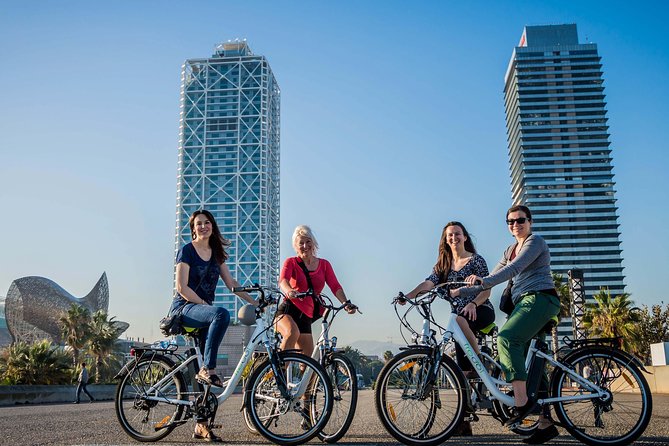 Barcelona E-Bike Photography Tour - Starting among Roman walls in the Gothic Quarter