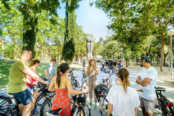 Barcelona E-Bike Small Group Tour with Tapas & Wine Tasting - Ciutadella Park and the Catalan Parliament