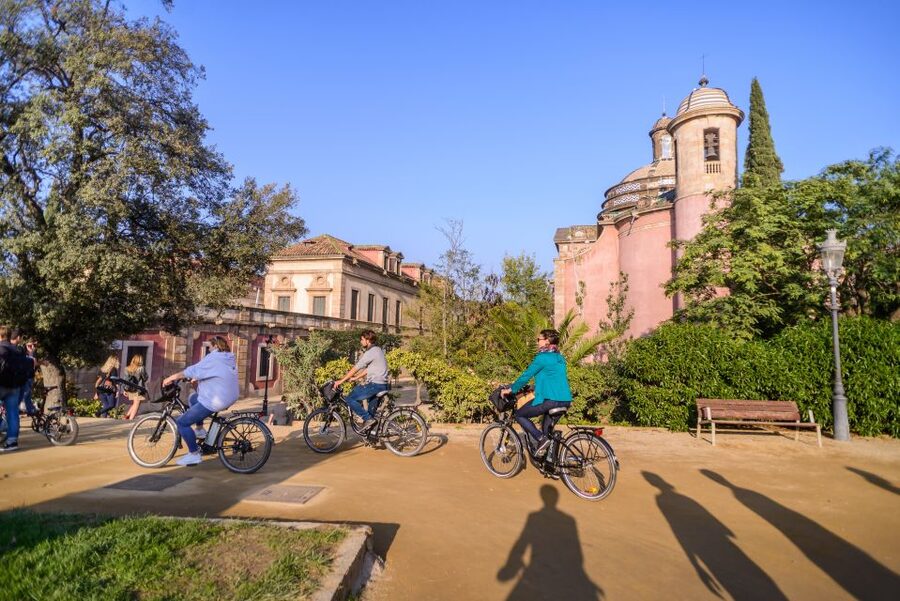 Barcelona eBike Tour with Wine and Tapas Experience - Wine and tapas at a historic local spot