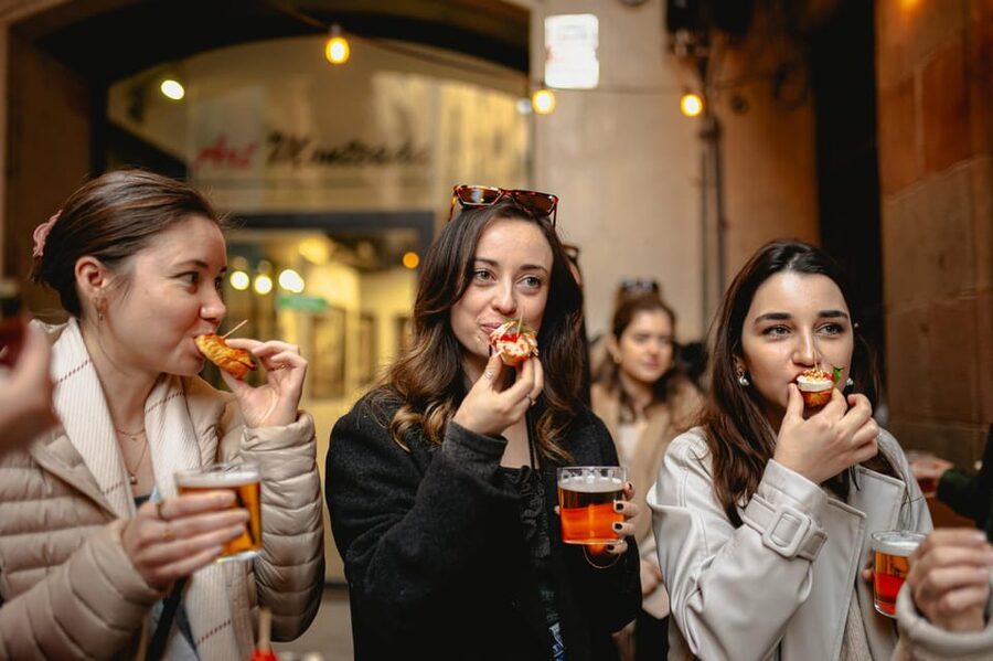 Barcelona: El Born Food Walking Tour with Tapas and Drinks - Why this Barcelona tapas walk works