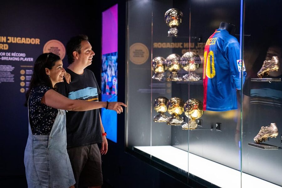 Barcelona: FC Barcelona Museum Total Experience Pass - We are history and the Johan Cruyff space