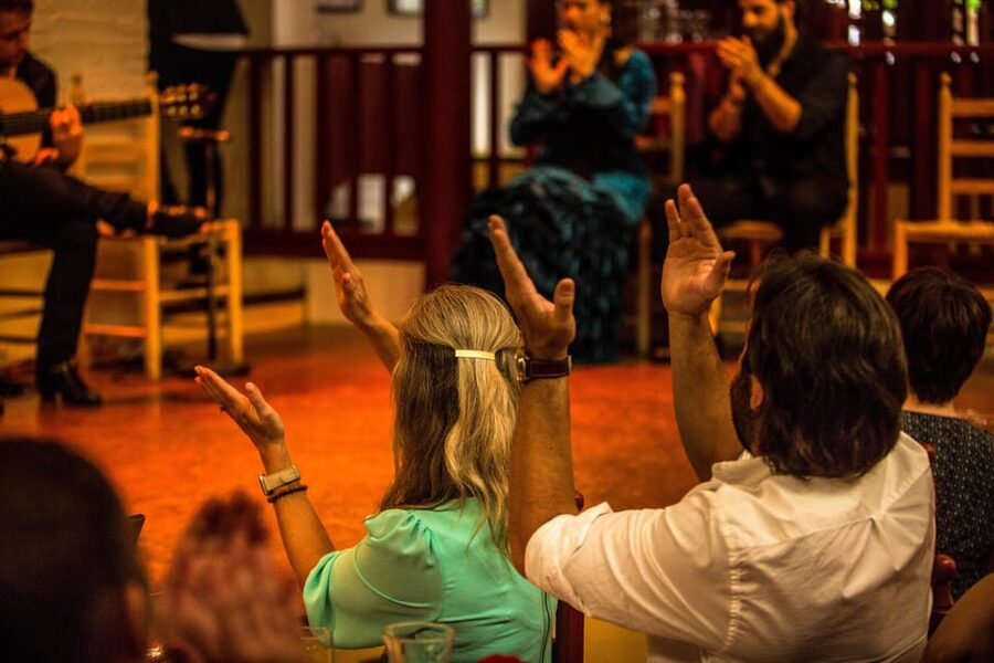 Barcelona: Flamenco Show with Dinner at Tablao de Carmen - Dinner beside the performers
