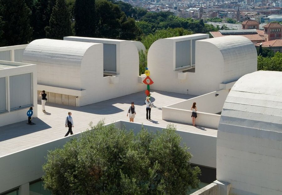 Barcelona: Fundació Joan Miró Skip-the-Line Entry Ticket - Why the Fundació Joan Miró feels different from a standard art museum