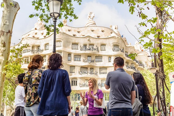 Barcelona Gaudi and Sagrada Familia Tour - What the price really means