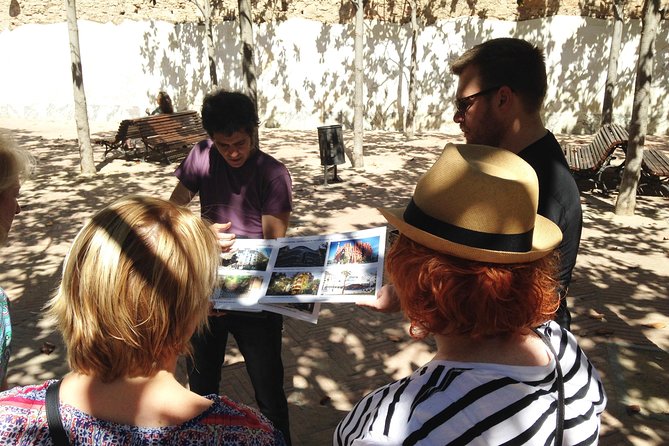 Barcelona & Gaudi. Regular Tour - Why an architect-led walk changes the way you see Barcelona